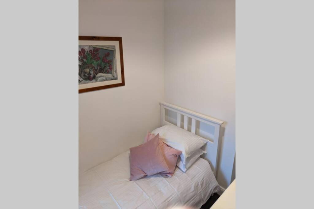 Glenfinnan - Two Bedroom Apartment 邓弗姆林 外观 照片